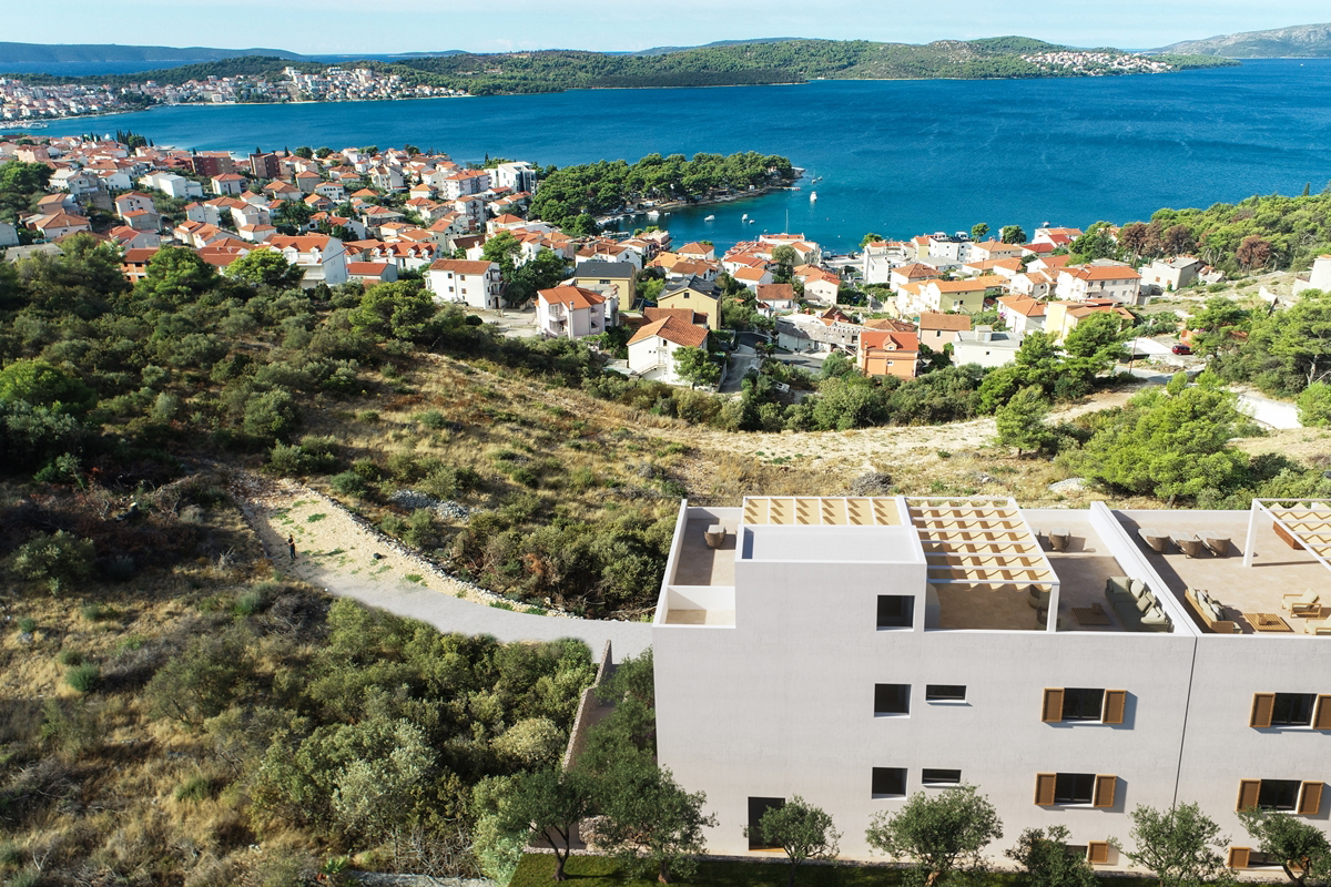 Dvosobno stanovanje z razgledom na morje na Čiovu, območje Salduna blizu kampa Rožac - 64 m2